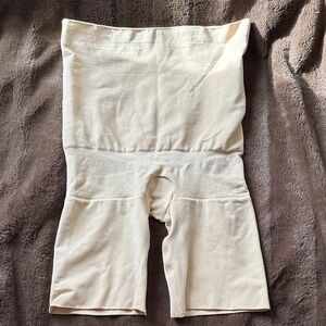 Assets By Spanx Remarkable High Waisted Mid Thigh Shaper Tan Sz M